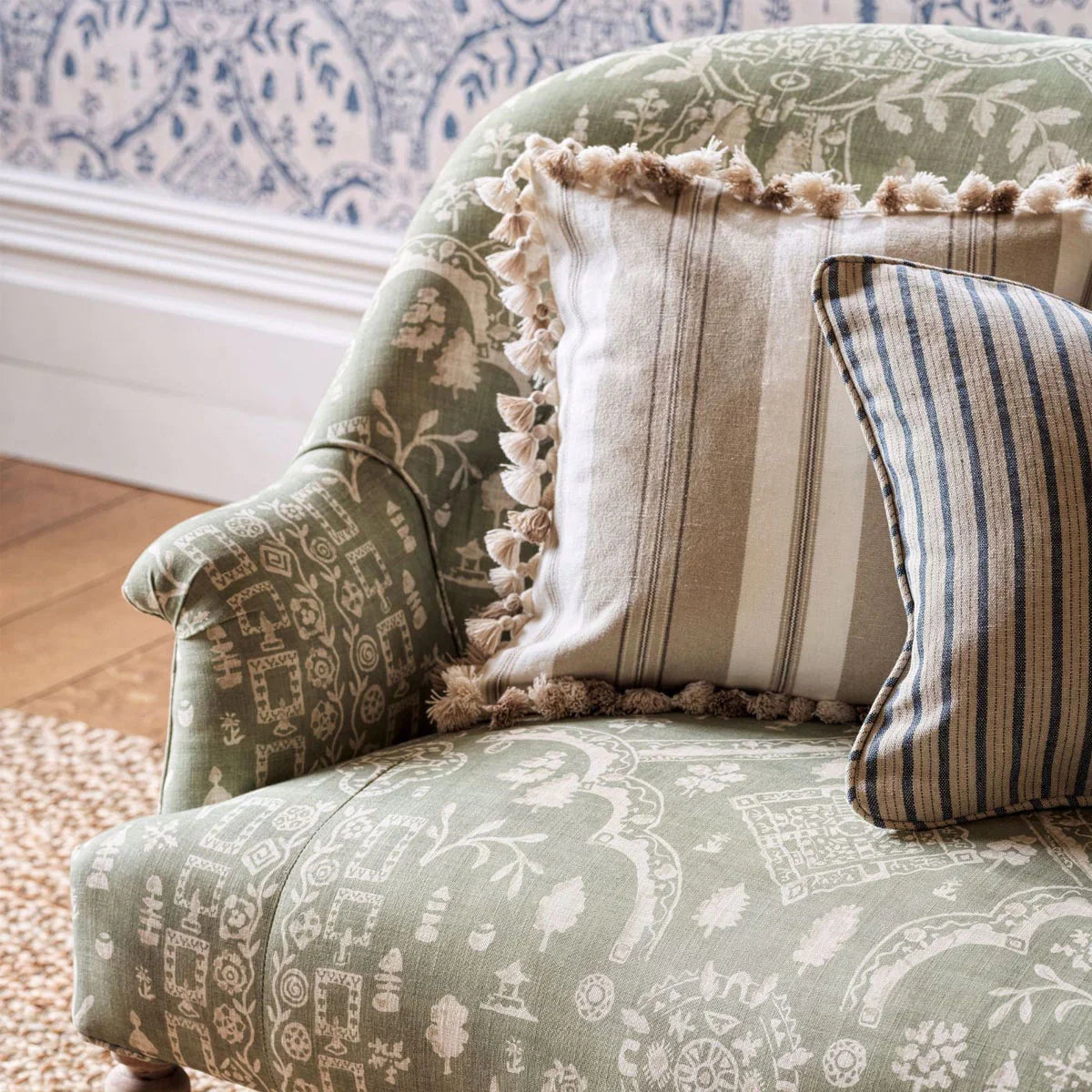 Topiary View Fabric - Sanderson