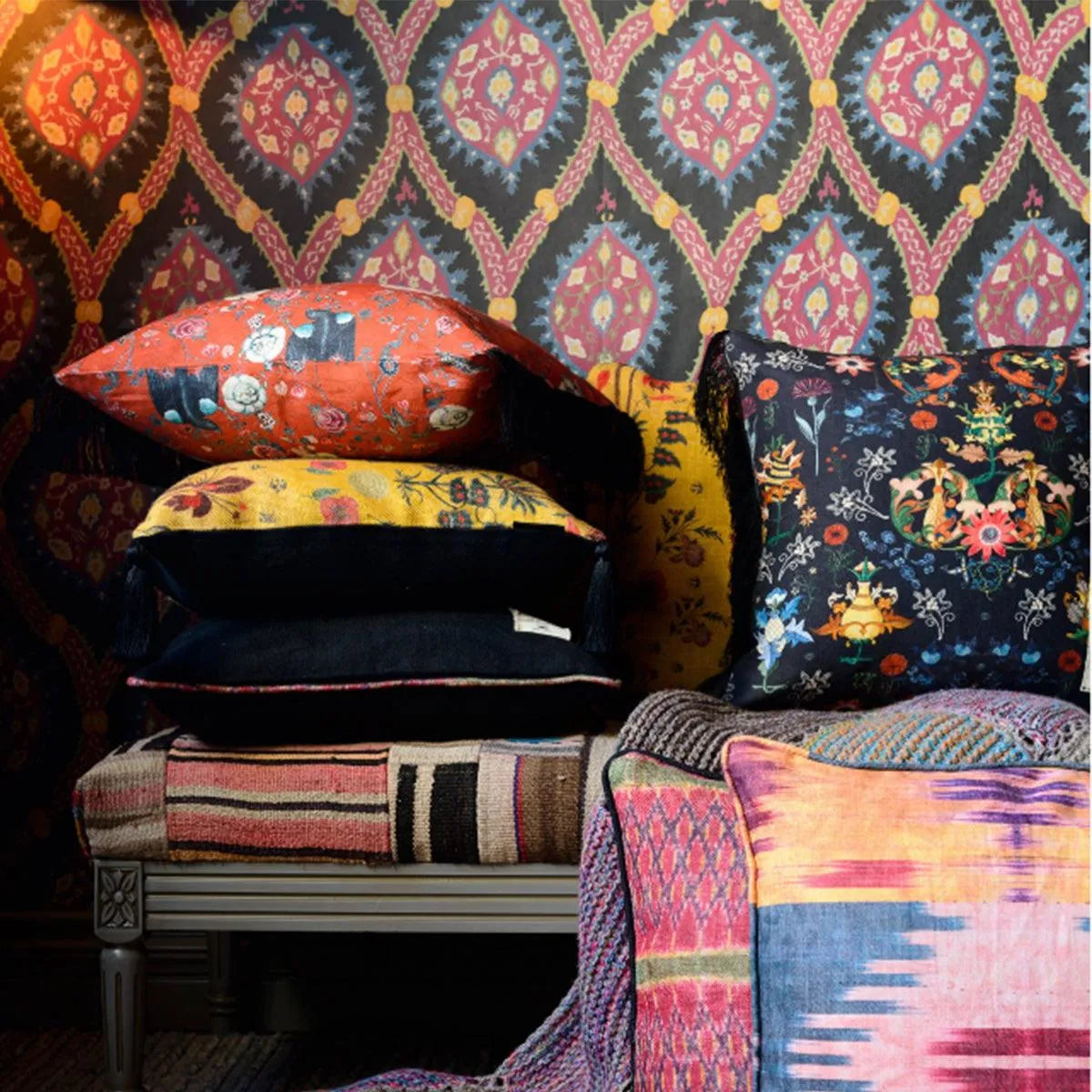 Transylvania Folk Fabric - Mind The Gap