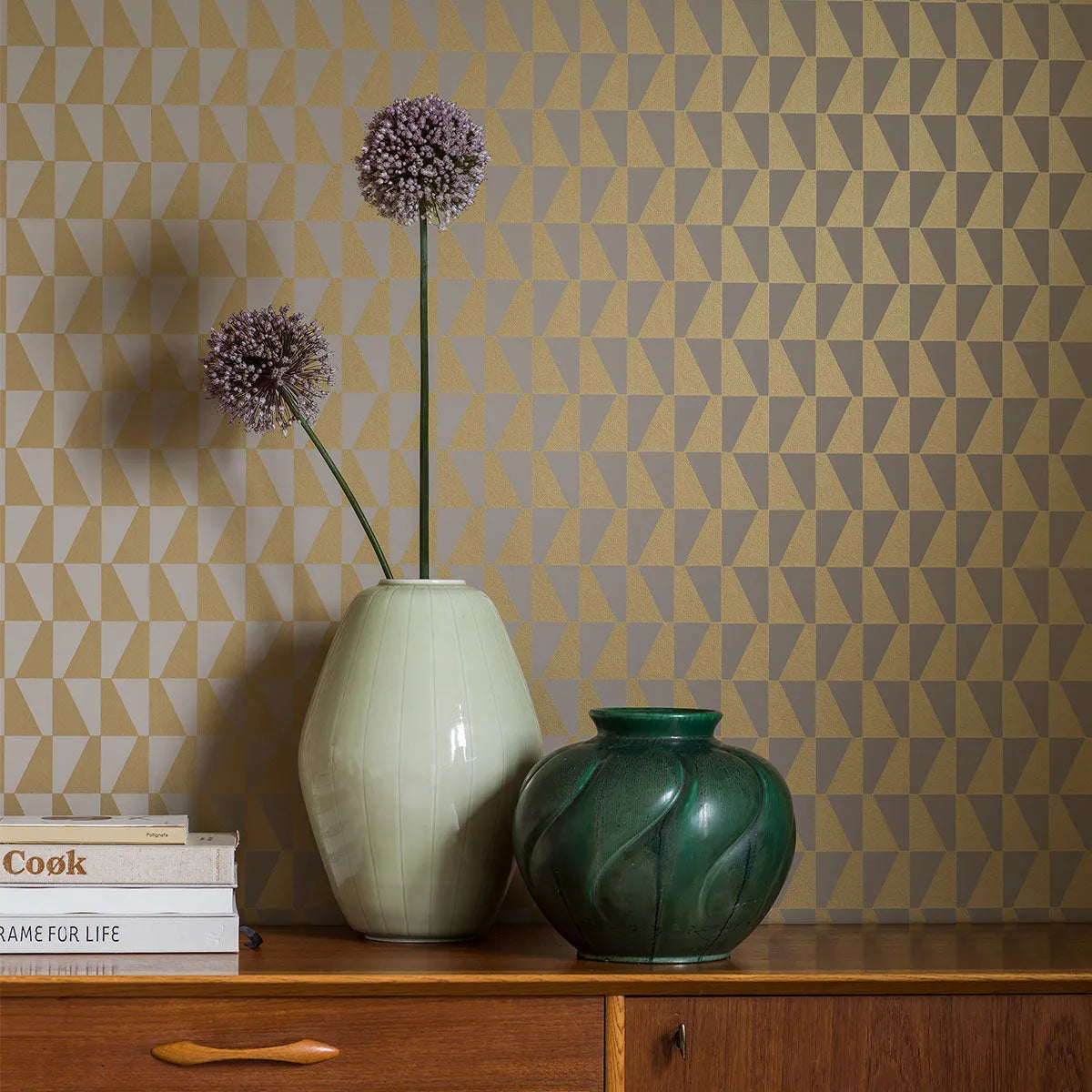 Arne Jacobsen Trapez Wallpaper - Borastapeter