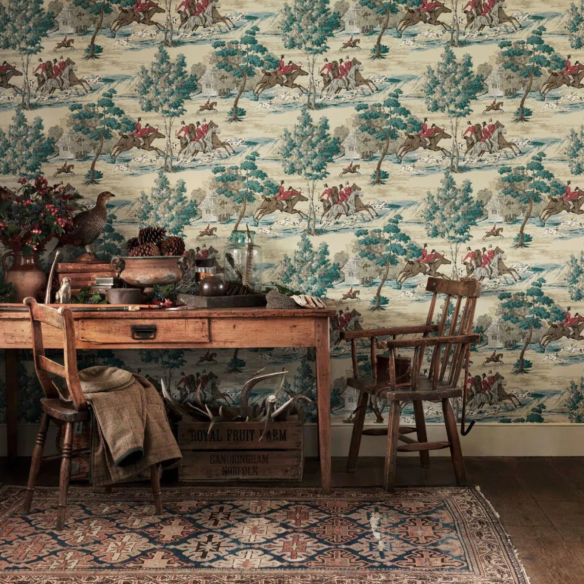 Tally Ho Wallpaper - Sanderson