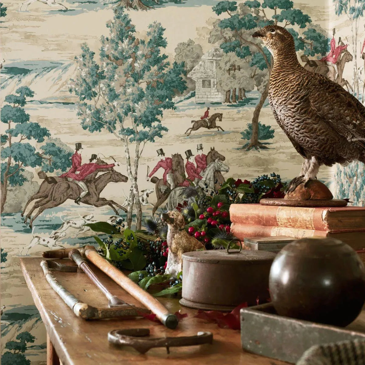 Tally Ho Wallpaper - Sanderson