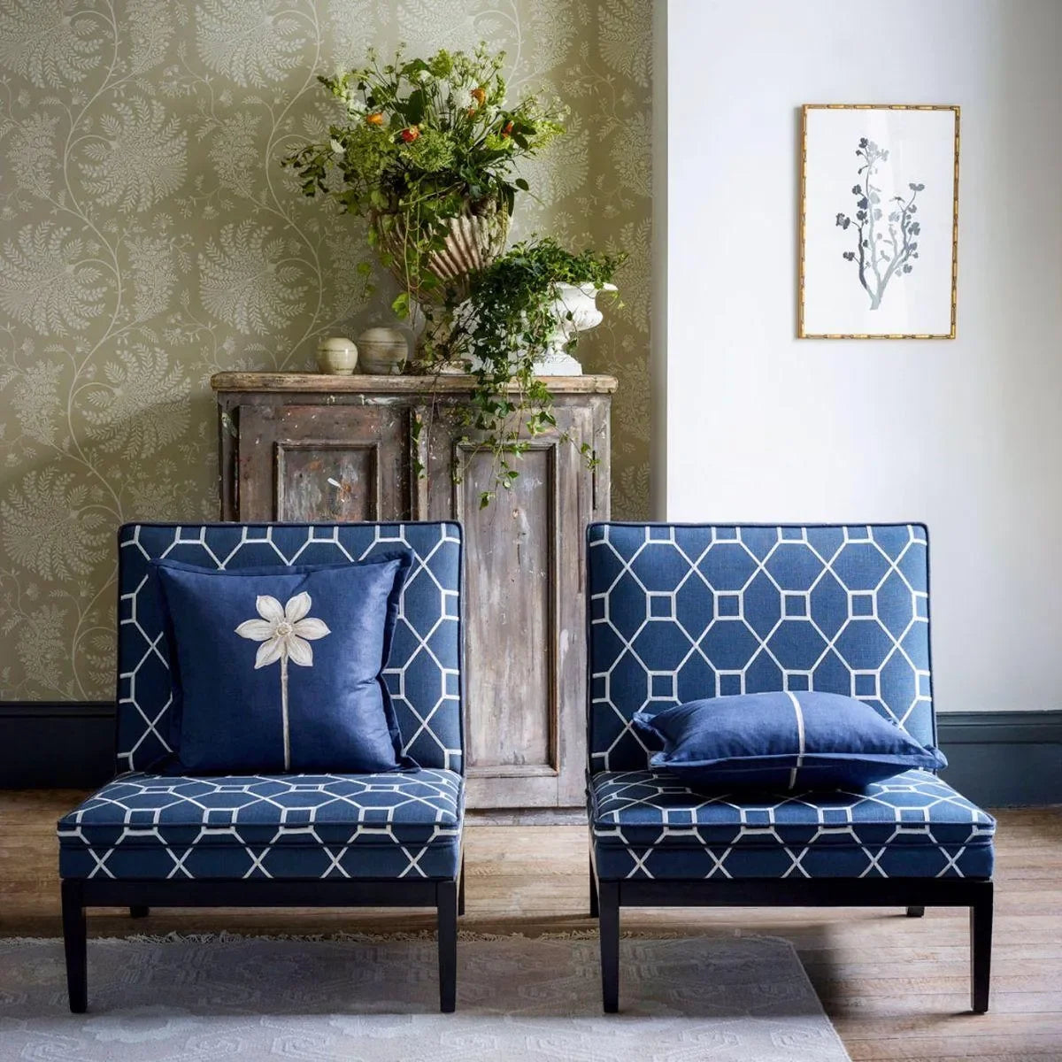 Mapperton Wallpaper - Sanderson