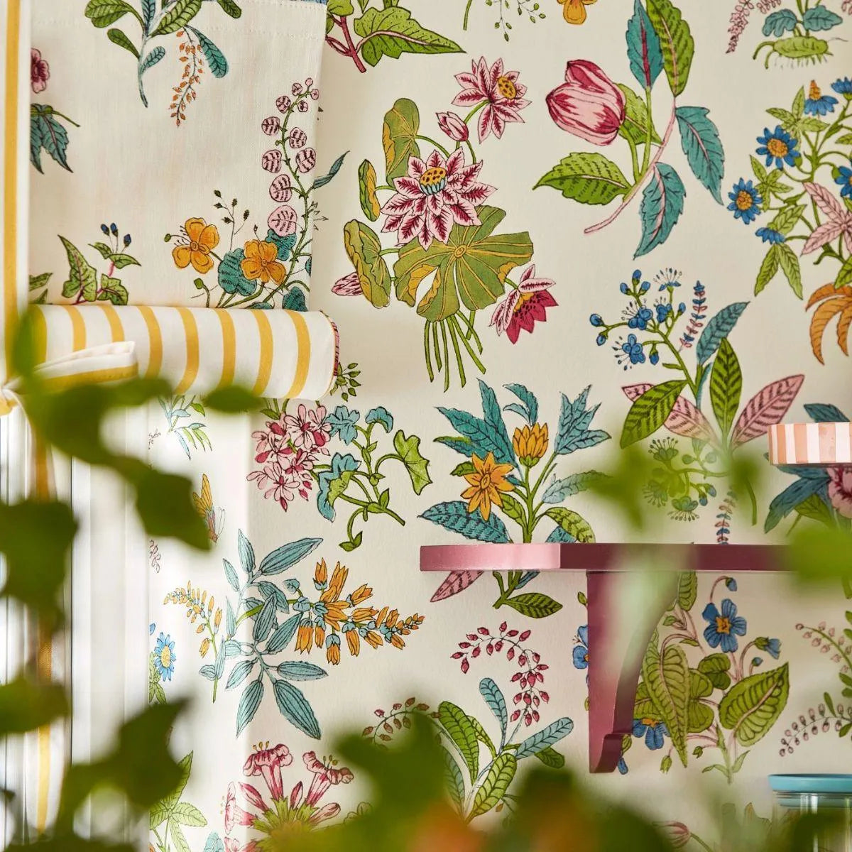 Woodland Floral Wallpaper - Harlequin X Sophie Robinson