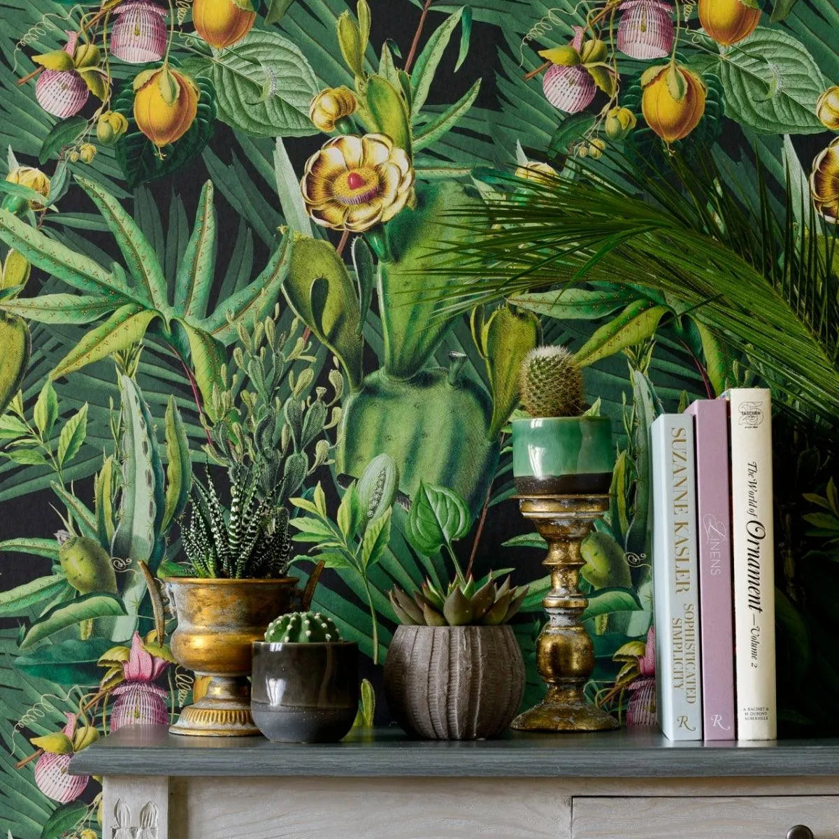 Luscious Flora Wallpaper - Mind The Gap