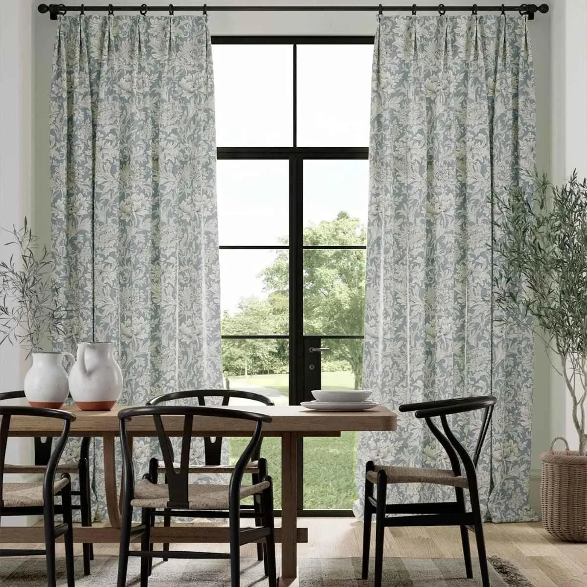 Crysanthemum Toile Fabric - Morris & Co