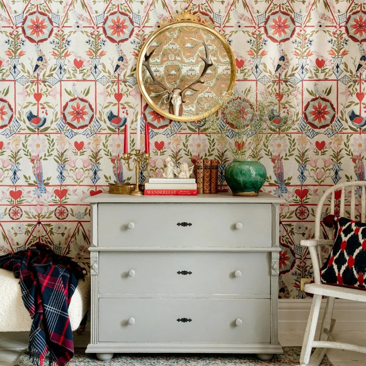 The Bird House Wallpaper - Mind The Gap