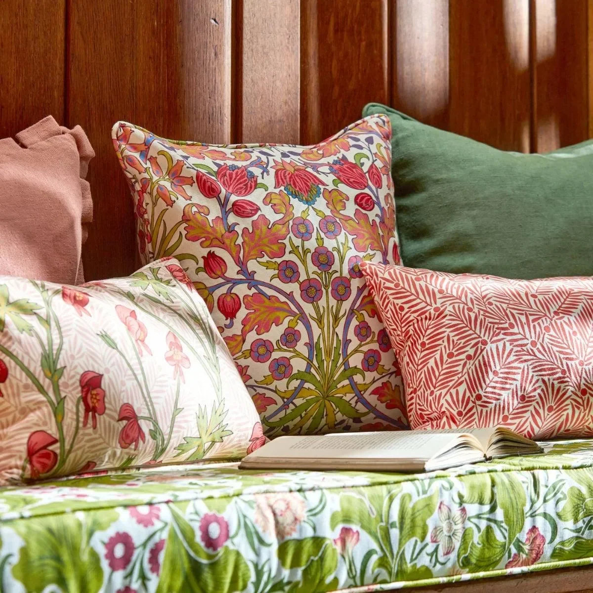 Leicester Fabric - Morris & Co