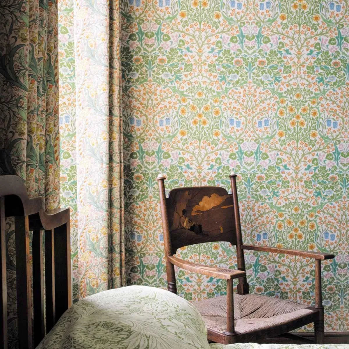 Blackthorn Wallpaper - Morris & Co