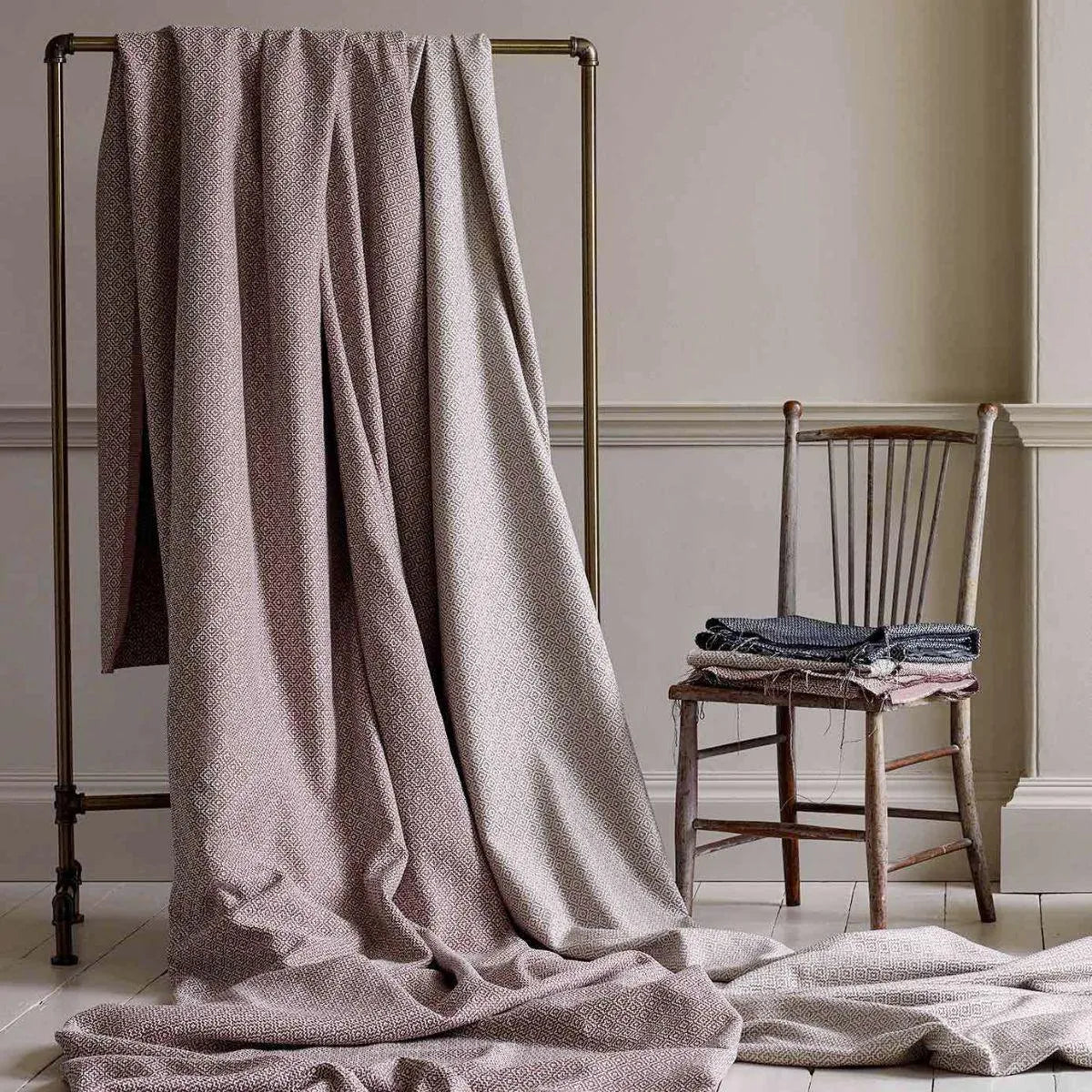 Linden Fabric - Sanderson
