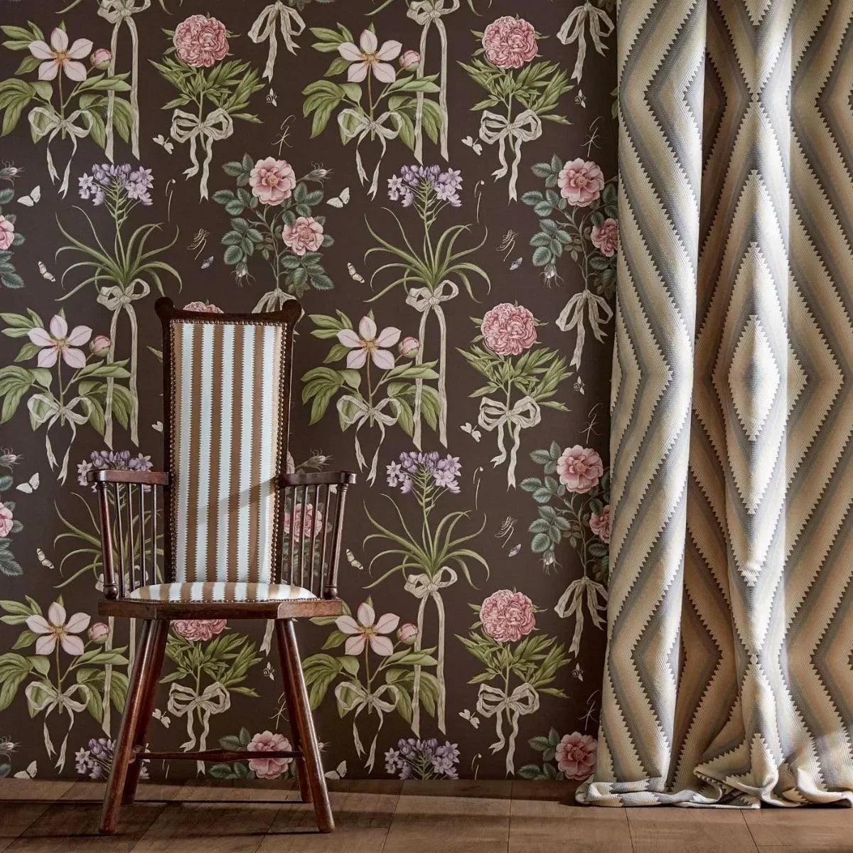 Regency Aperigon Fabric - Sanderson x Giles Deacon