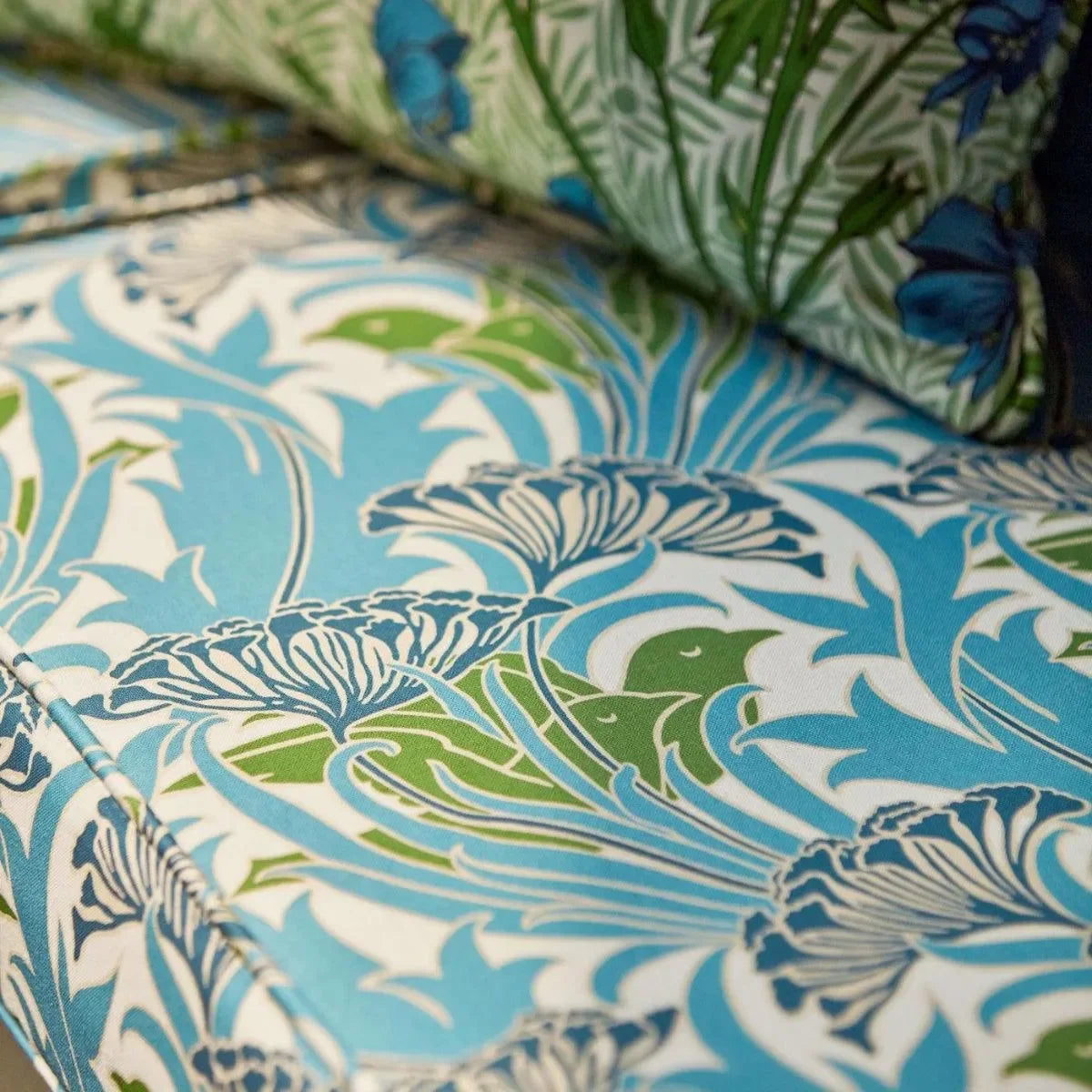 Laceflower Fabric - Morris & Co