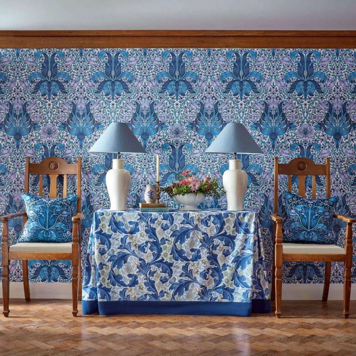 Spring Thicket Midnight/Lilac Fabric - Morris & Co