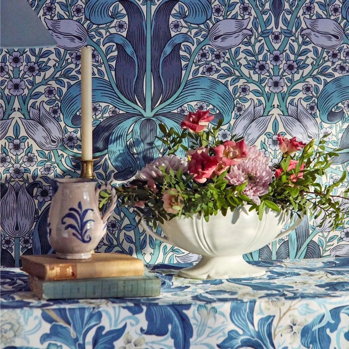 Spring Thicket Wallpaper - Morris & Co