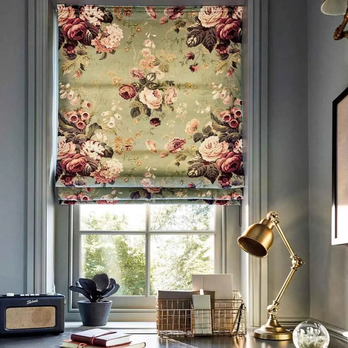 Stapleton Park Fabric - Sanderson