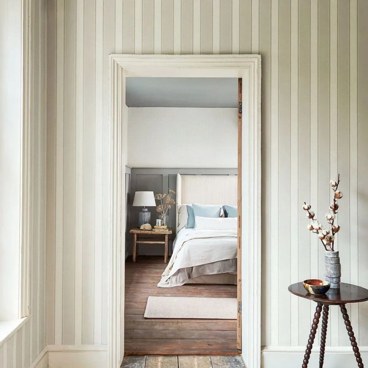 Sonning Stripe Wallpaper - Sanderson