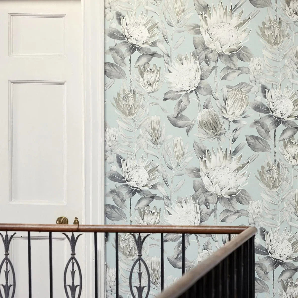 King Protea Wallpaper - Sanderson