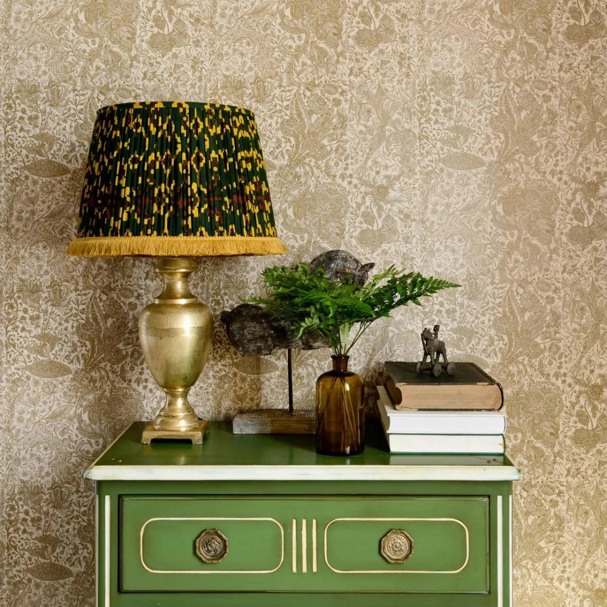 Sarkozi Embroidery Wallpaper - Mind The Gap