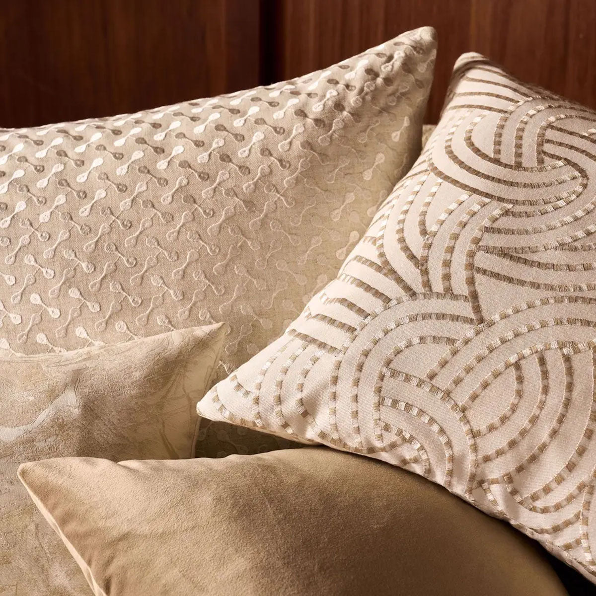 Volu Fabric - Clarke & Clarke