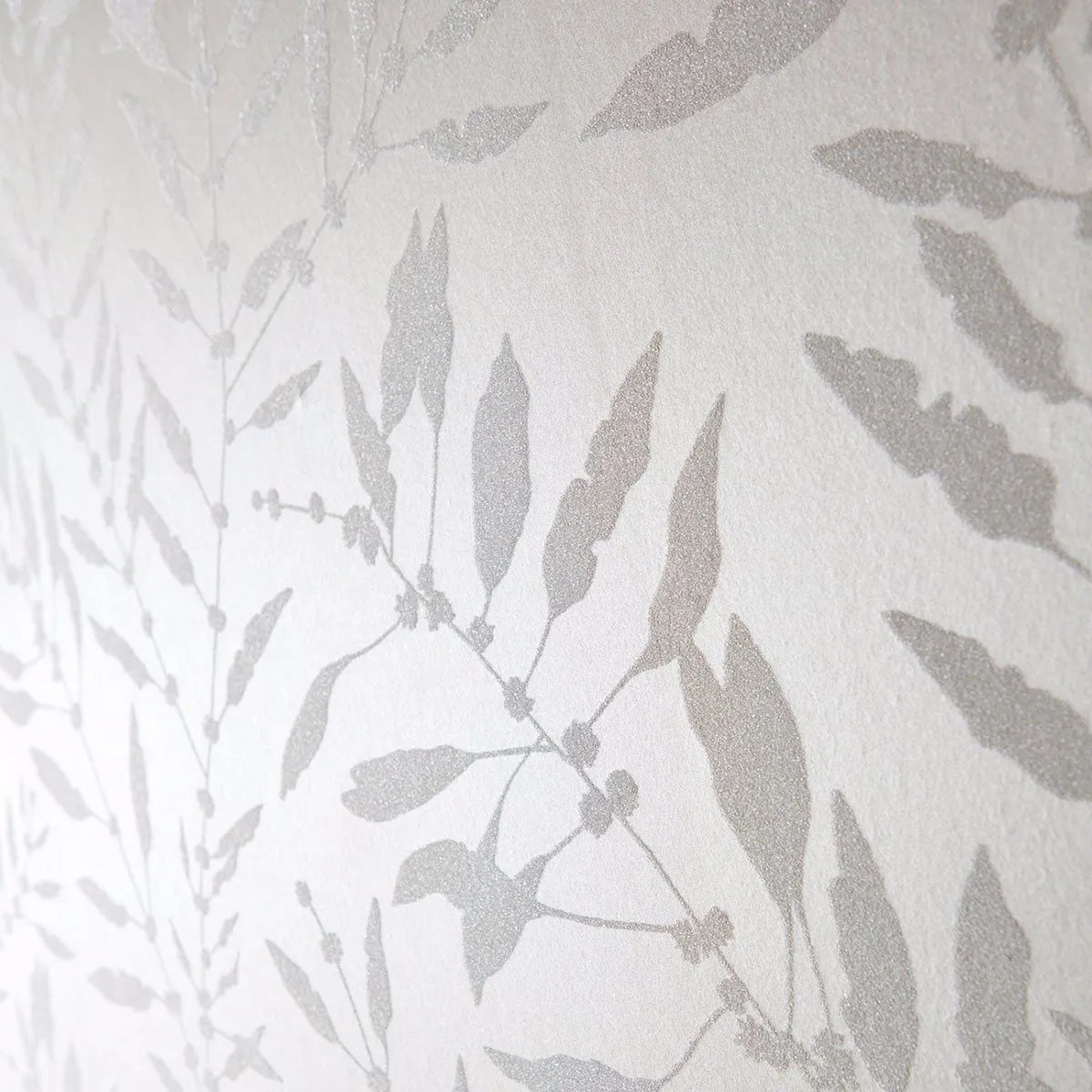 Chaconia Shimmer Wide Width Wallpaper - Harlequin