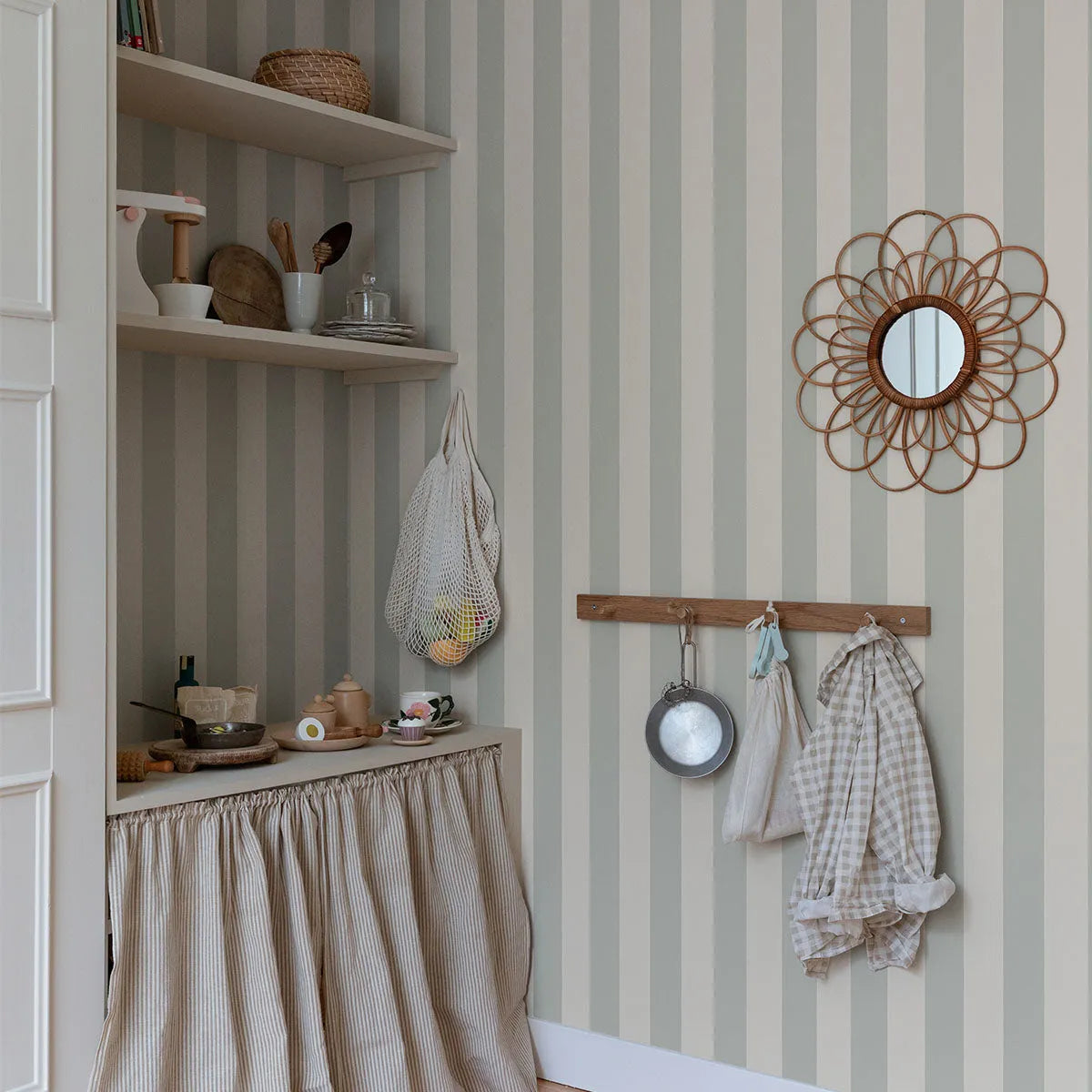 Sam Wallpaper - Sandberg