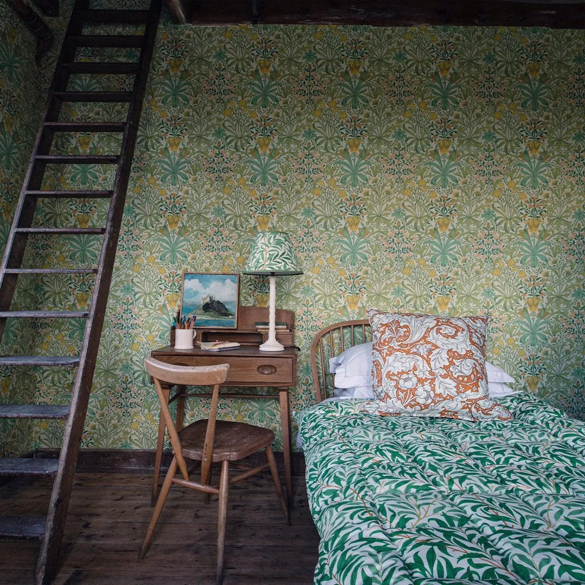 Simply Willow Boughs Fabric - Morris & Co